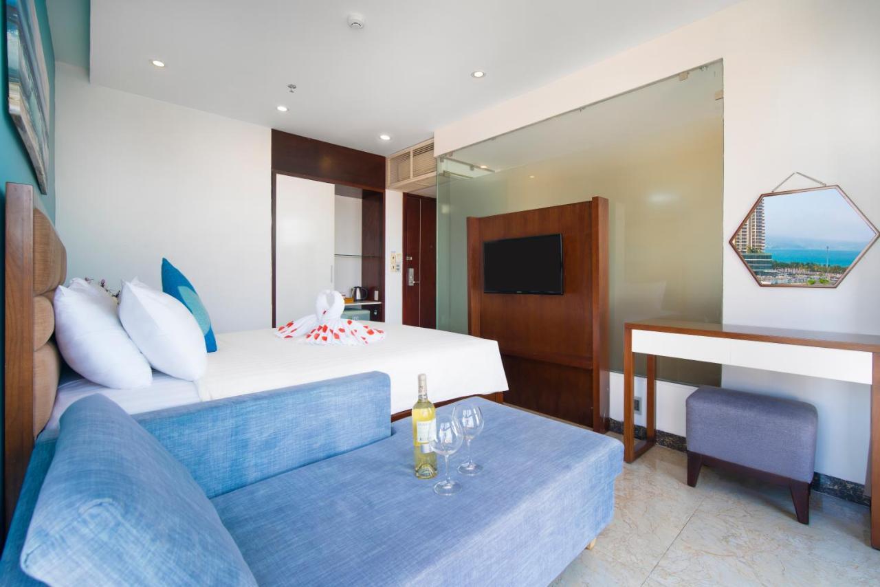 Rosetta Beach Hotel & Apartment Дананг Екстериор снимка