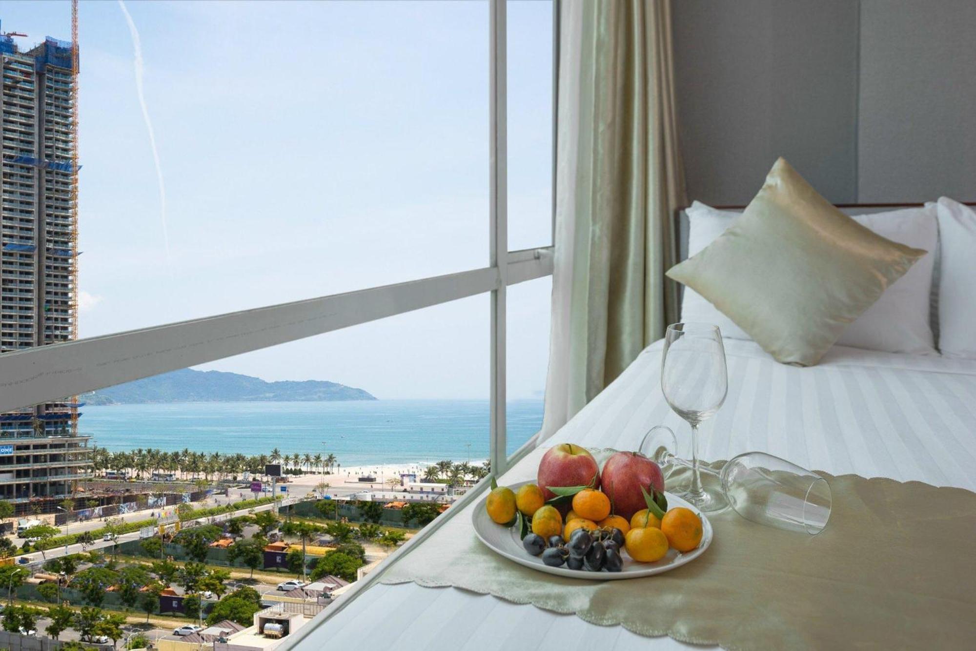 Rosetta Beach Hotel & Apartment Дананг Екстериор снимка